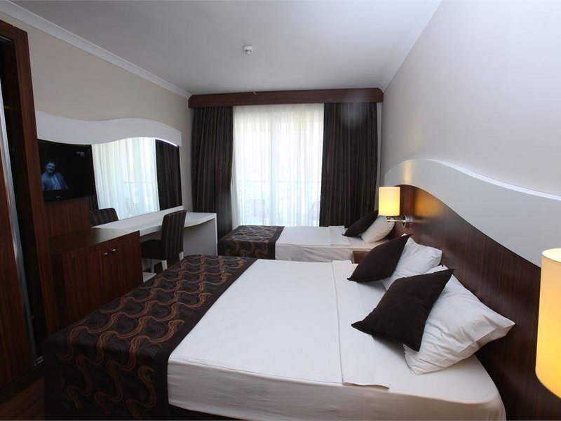 Throne Beach Resort & SPA (ех 196900