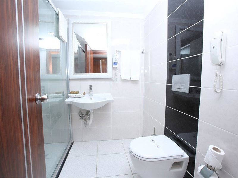 Throne Beach Resort & SPA (ех 196908