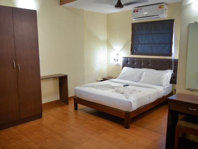 Ticlo Resorts 138692