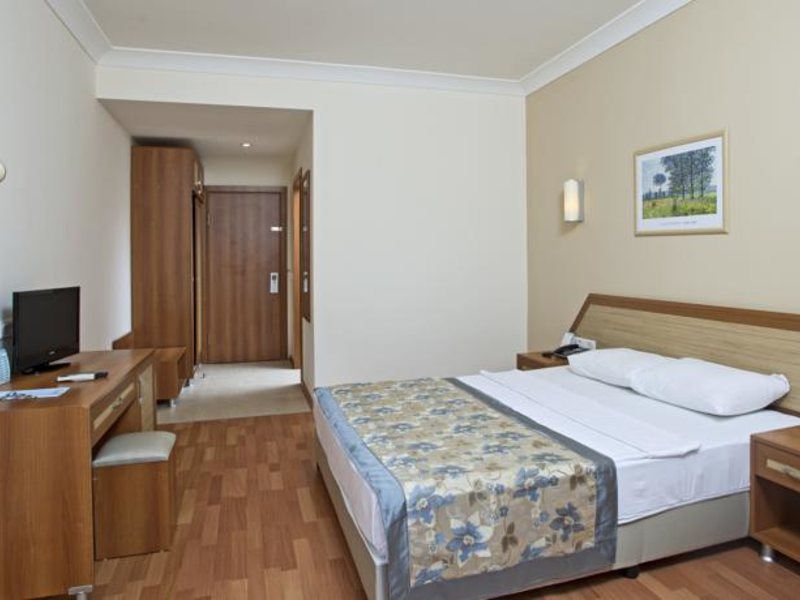 Titan Garden Hotel 69679