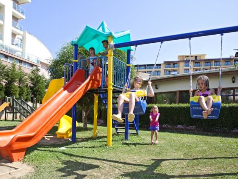 Titan Garden Hotel 69680