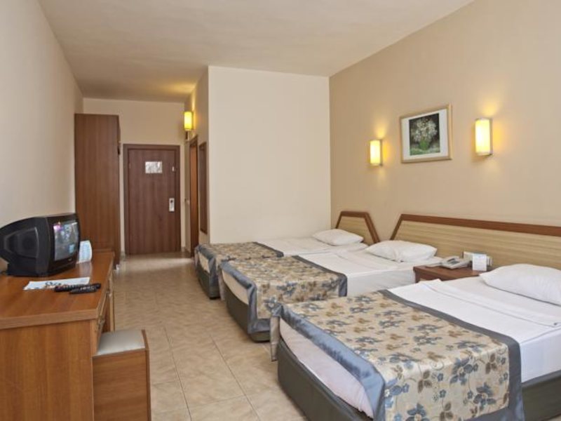 Titan Garden Hotel 69681