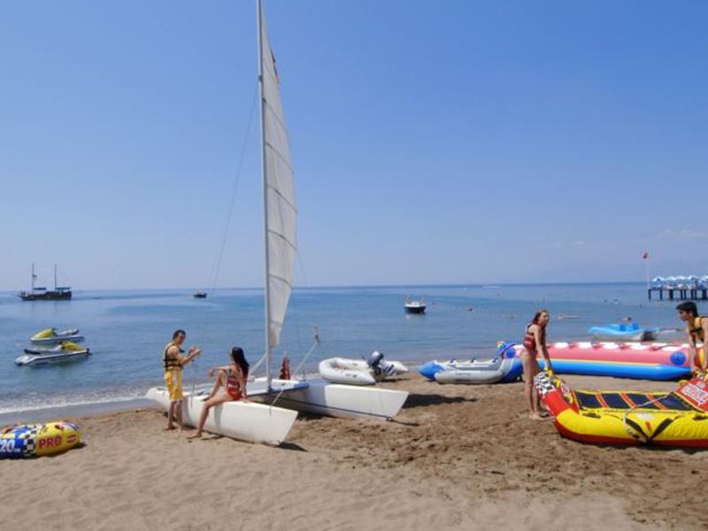 Titanic Beach & Resort Hotel 105043