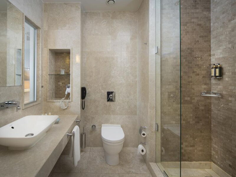 Titanic Business Kartal 279244