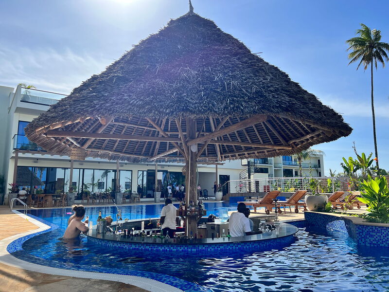 Toa Hotel & Spa 328135