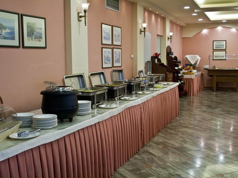 Tolon Holidays Hotel 220528