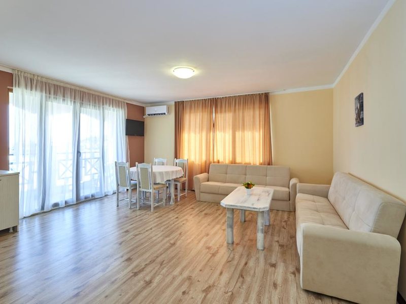 Toma s Residence 314500