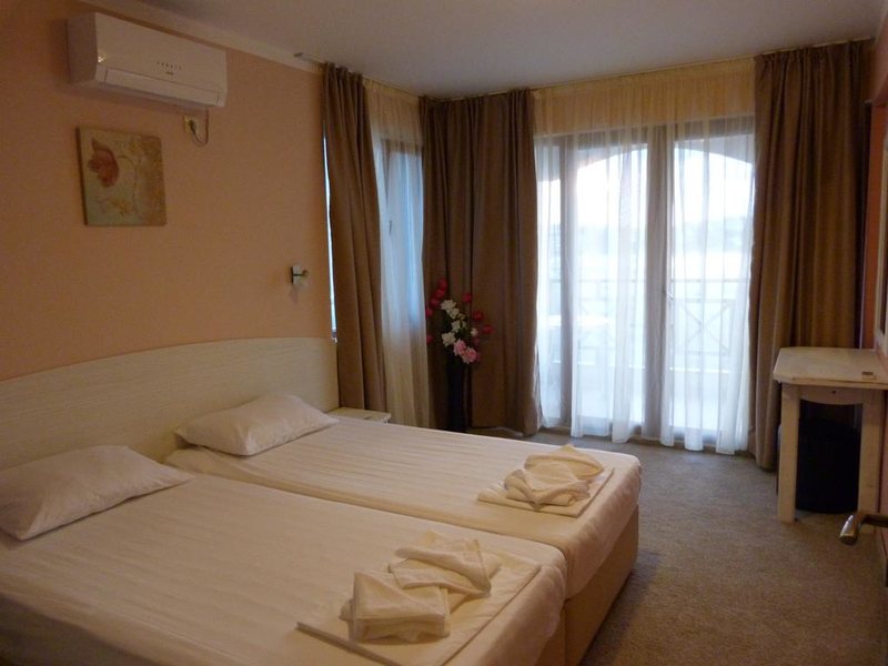 Toma s Residence 314505