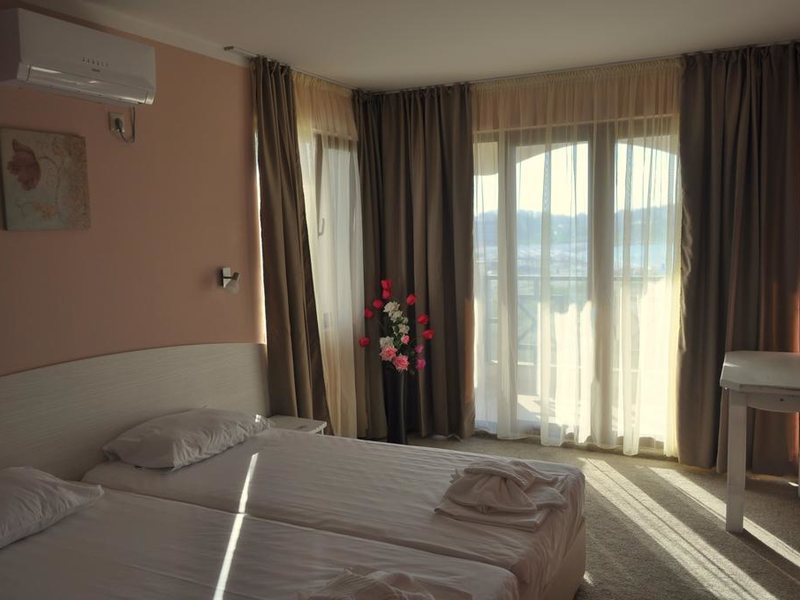 Toma s Residence 314508