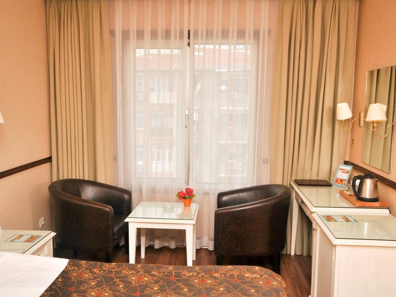 Topkapi Inter Istanbul Hotel 302936