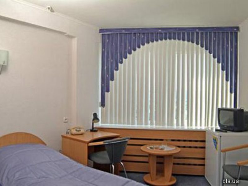 Tourist Hotel 11329