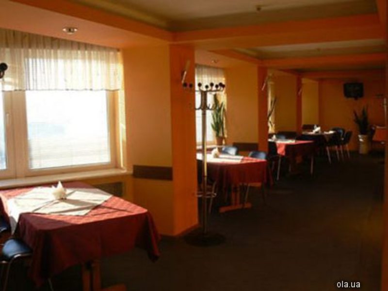 Tourist Hotel 11335