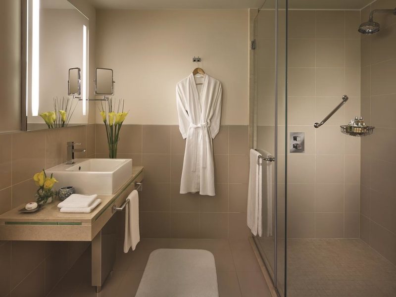 Traders Hotel Qaryat Al Beri Abu Dhabi 228745