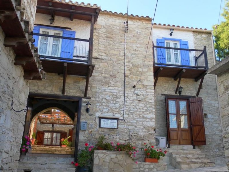 Traditional Village Houses Skarinou 290659