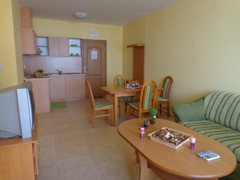 Trakia Plaza  169120