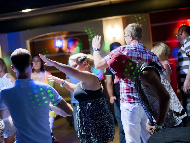 Trendy Palm Beach 188001