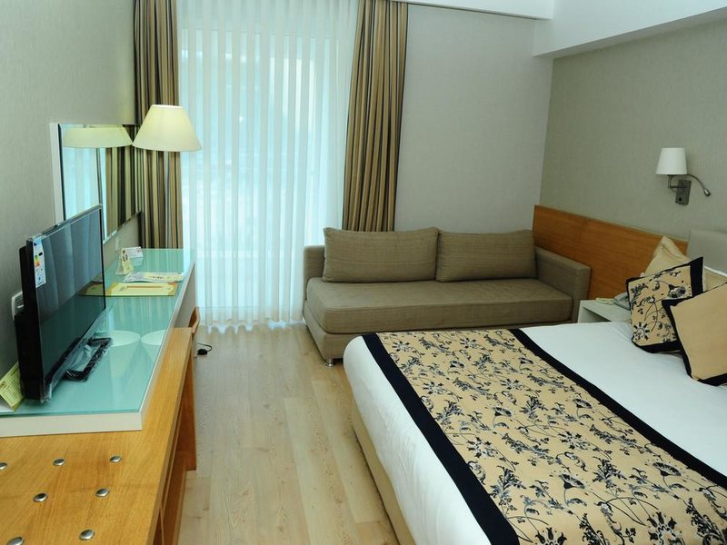 Trendy Palm Beach 188003