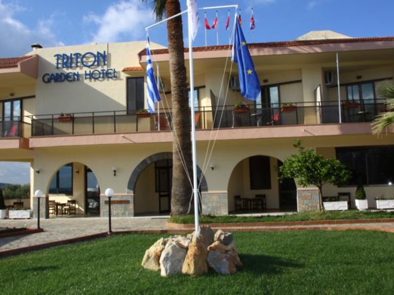 Triton Garden Hotel 98099