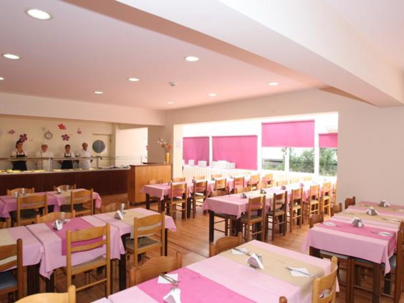 Triton Hotel Malia 79183