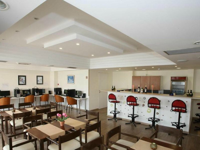 Triton Hotel Malia 79191