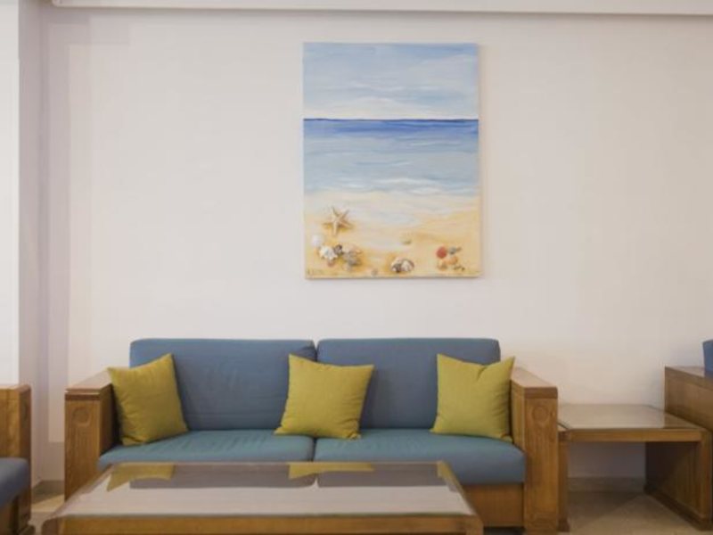 Trizas Hotel Aparts Apts 83842