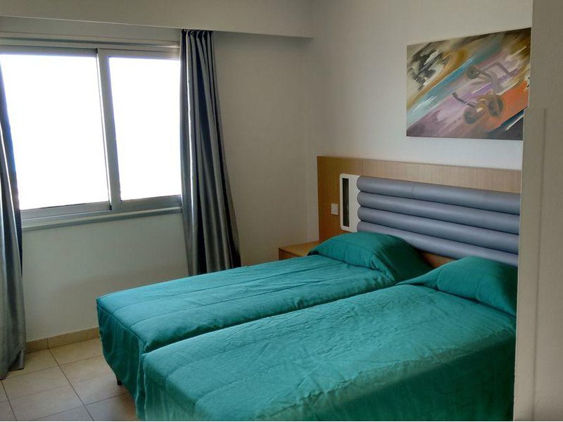 Trizas Hotel Aparts Apts 83848