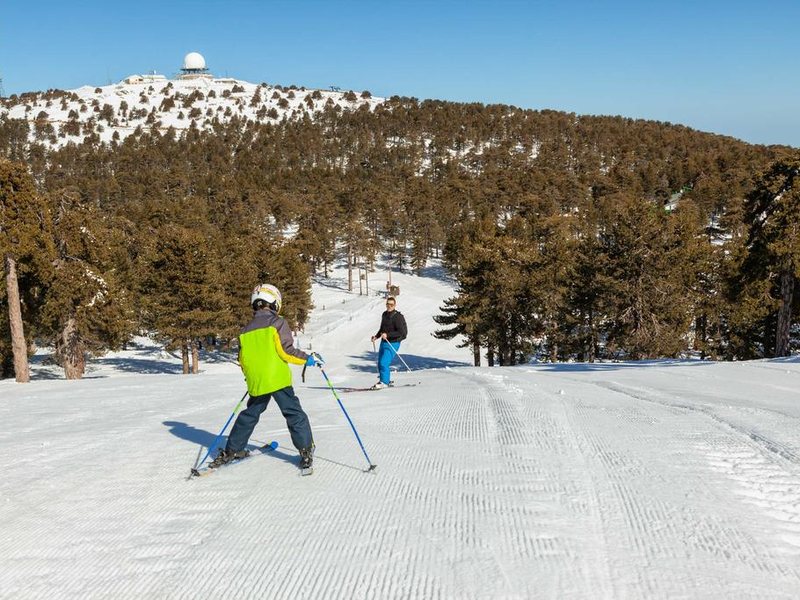 Troodos Hotel 290425