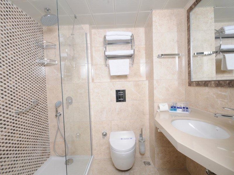 Tropical Beach Hotel 277646