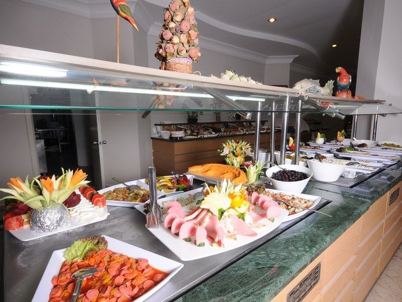 Tropical Beach Hotel 277649