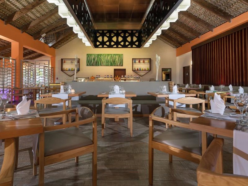 Tropical Princess Beach Resort & Spa 292472