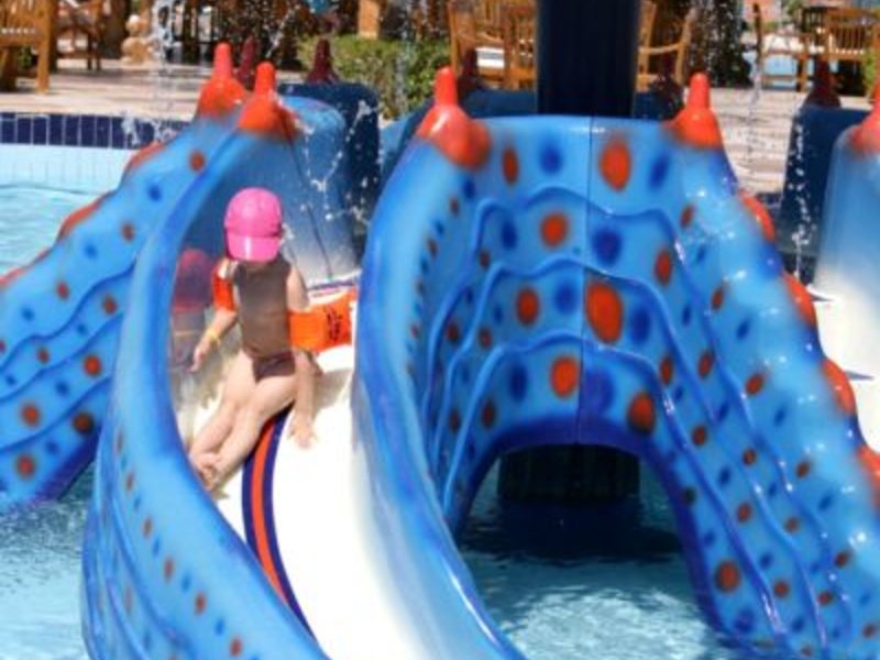 Tropicana Grand Azure (ex 33085