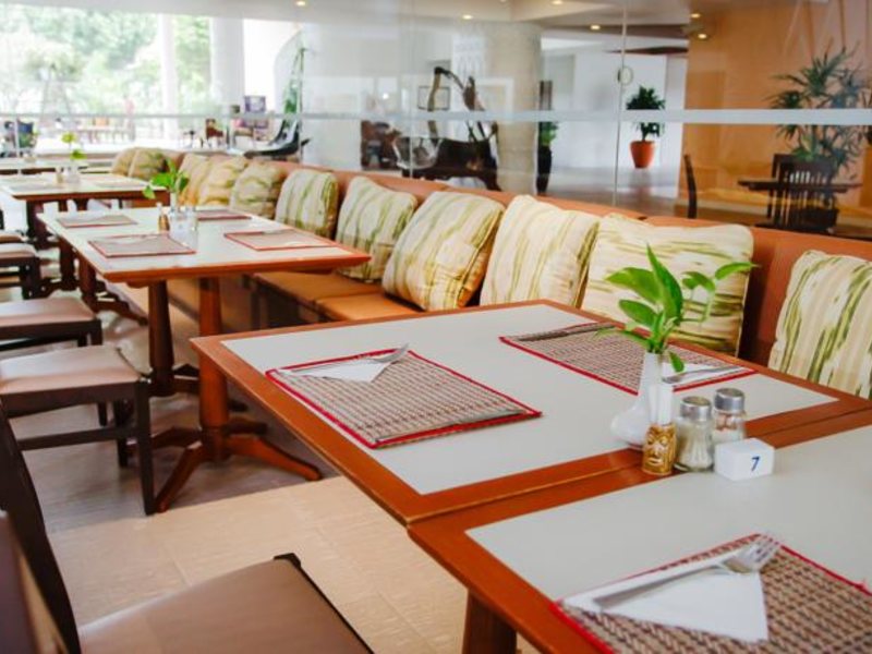 Tropicana Hotel 157130