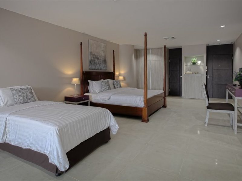 Tropicana Hotel 157148