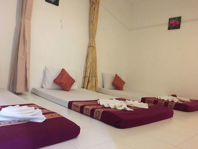 Tropicana Hotel 157156