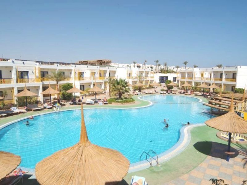 Tropicana Rosetta & Jasmine Club 129736