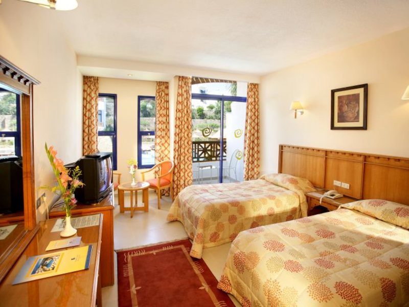 Tropicana Rosetta & Jasmine Club 129749