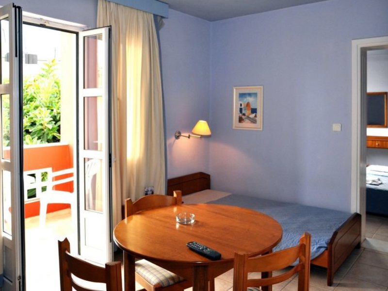 Troulis Aparts 101234