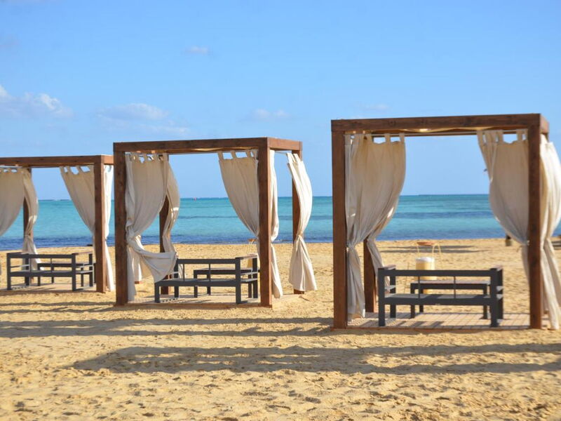 True Beach Resort 329531