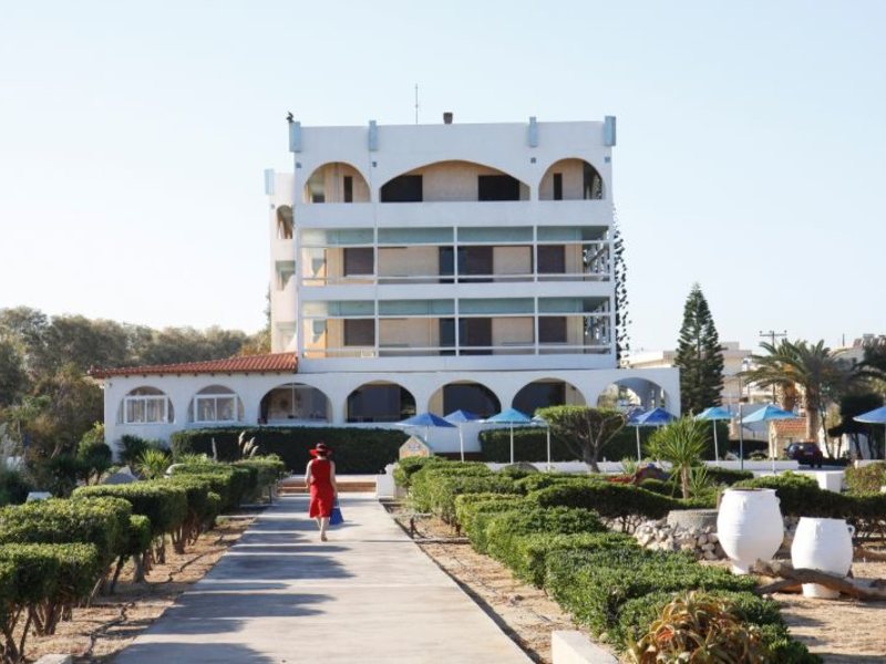 Tsagarakis Beach 101250