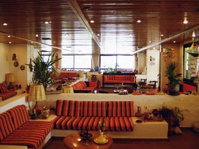 Tsagarakis Beach 101259