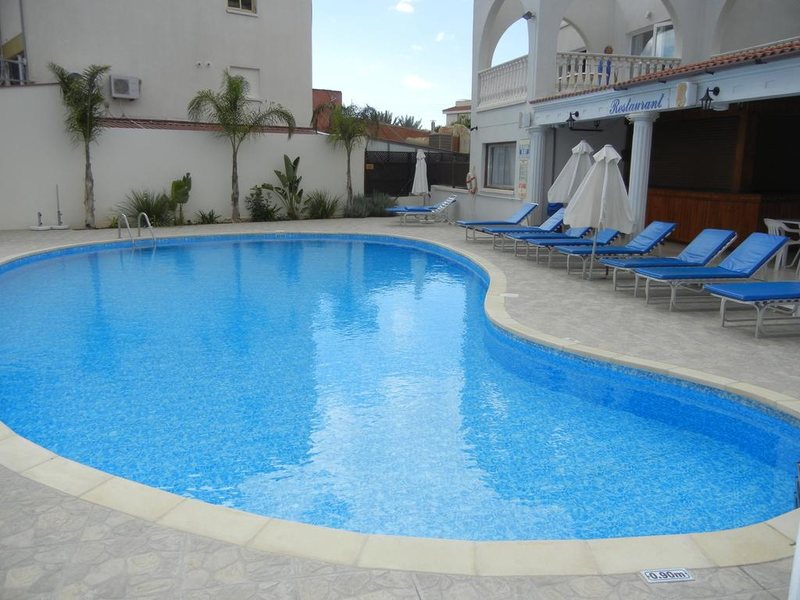 Tsialis Hotel Apartments 207169