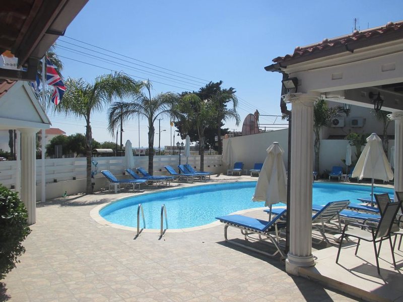 Tsialis Hotel Apartments 207190