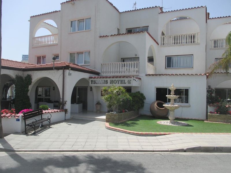 Tsialis Hotel Apartments 207192
