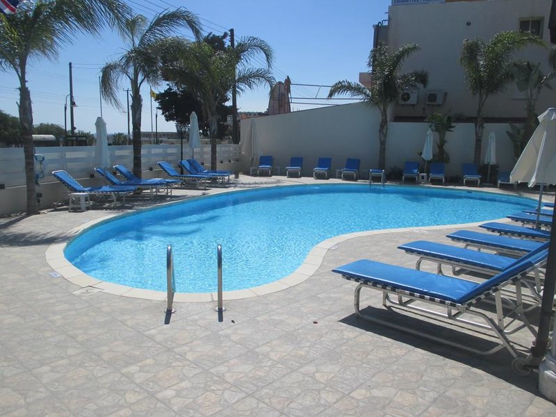 Tsialis Hotel Apartments 207193