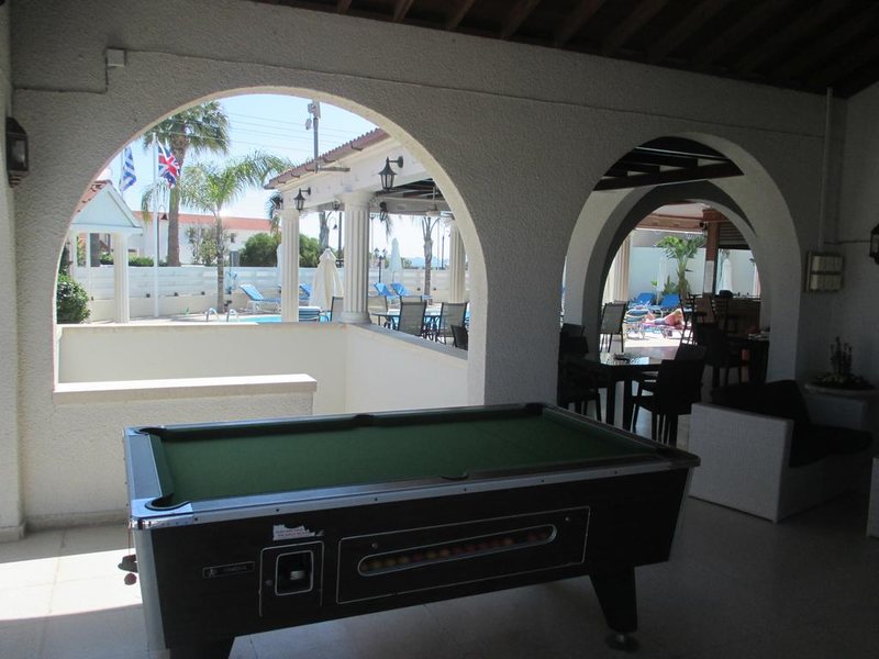 Tsialis Hotel Apartments 207194