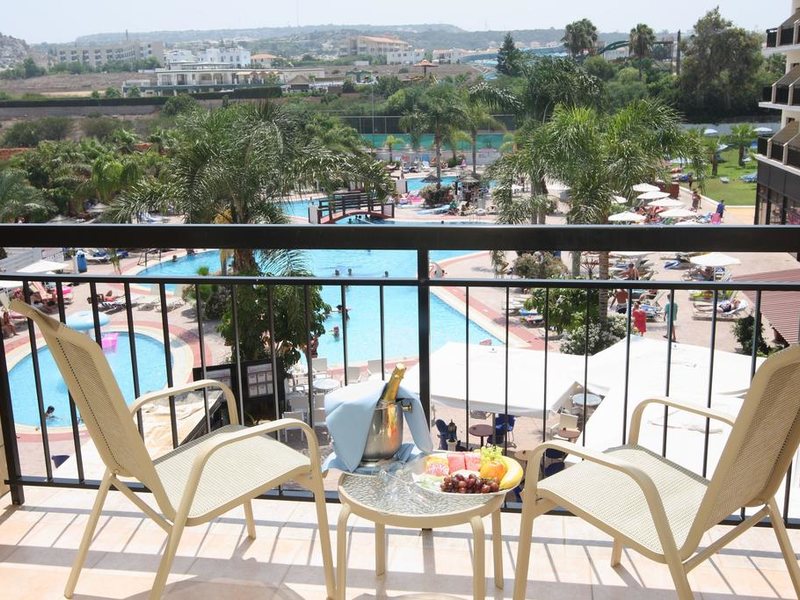 Tsokkos Gardens Hotel  271944