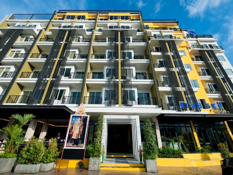 Tuana Blue Sky Patong  230120