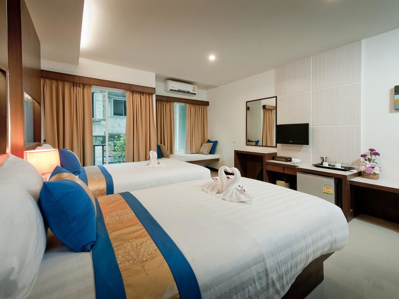 Tuana Blue Sky Patong  230132