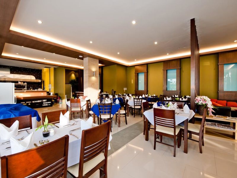 Tuana Blue Sky Patong  230134