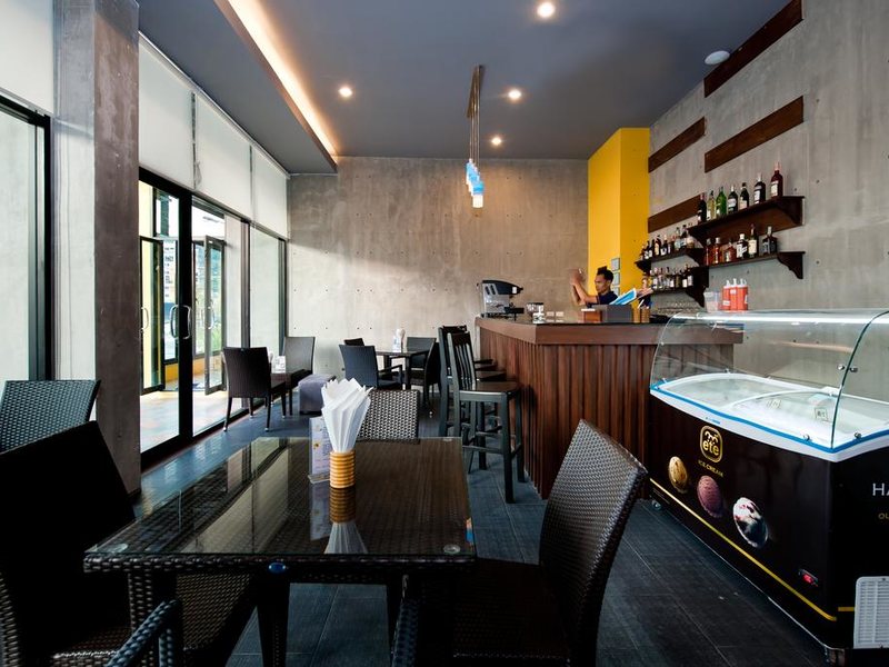 Tuana Blue Sky Patong  230138